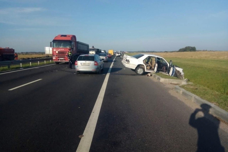 В ДТП под Гвардейском пострадали два человека
