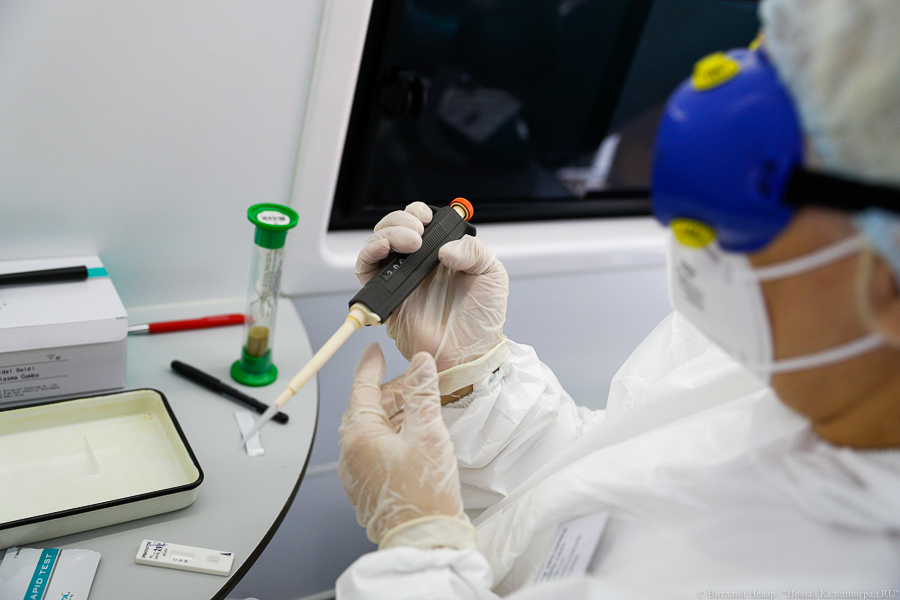 У одного из пациентов с подтвержденным за сутки COVID — тяжелая пневмония