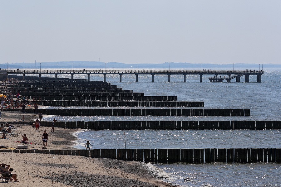 В Зеленоградске решили установить «спасательный столб» для купания в шторм