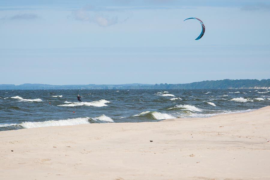 Алиханов предложил Белоруссии построить санаторий на берегу моря в регионе