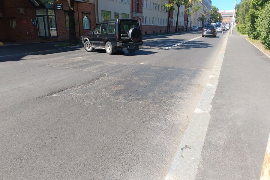 Мэрия: ремонт дороги и перекладка труб на Озерова не были синхронизированы