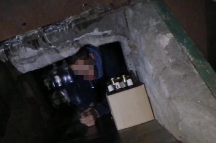 В Пионерском росгвардейцы не дали мужчине украсть два ящика пива (фото)