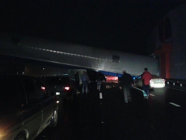 Под Калининградом рухнул надземный переход (фото)