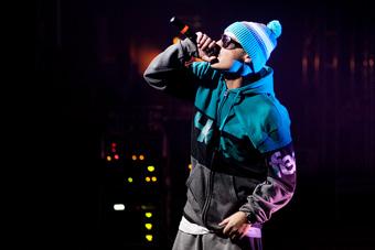 «Гуф жив»: фоторепортаж с выступления рэпера на «Вагонке»