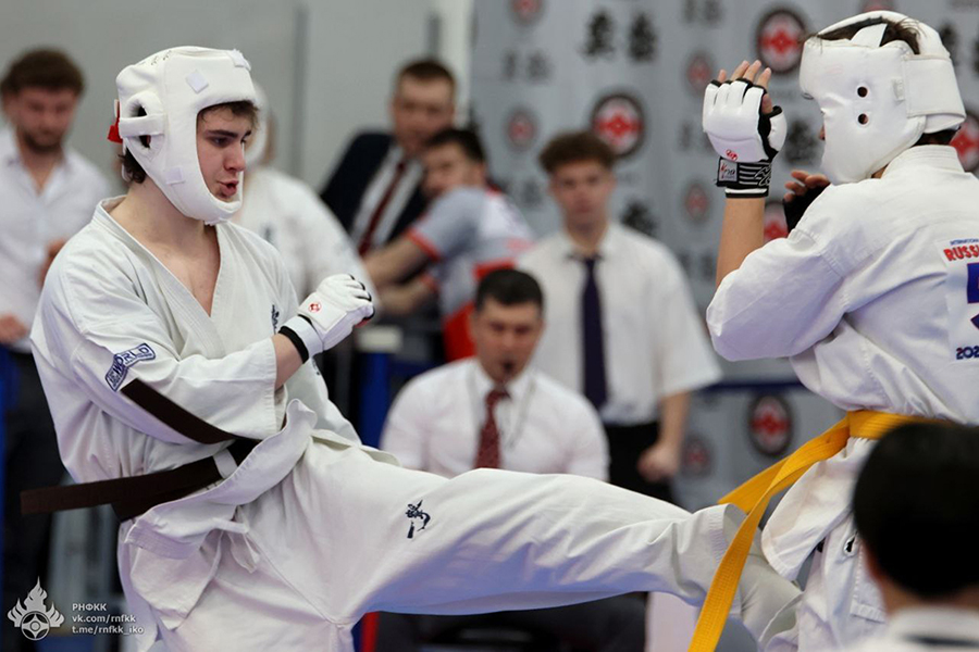 Калининградцы завоевали золото и серебро на международном турнире по каратэ (фото)