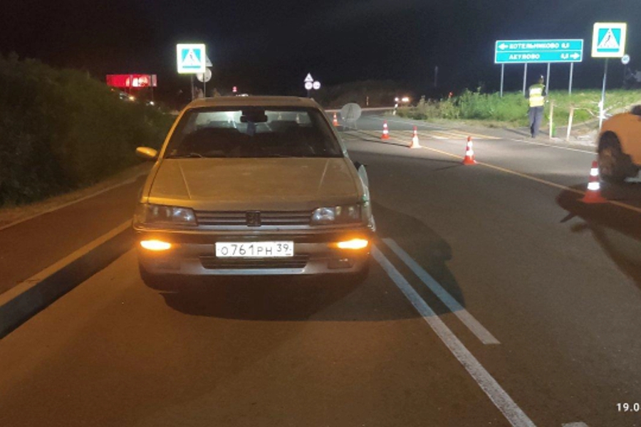 В отношении водителя, сбившего 14-летнюю девочку на переходе под Неманом, завели уголовное дело
