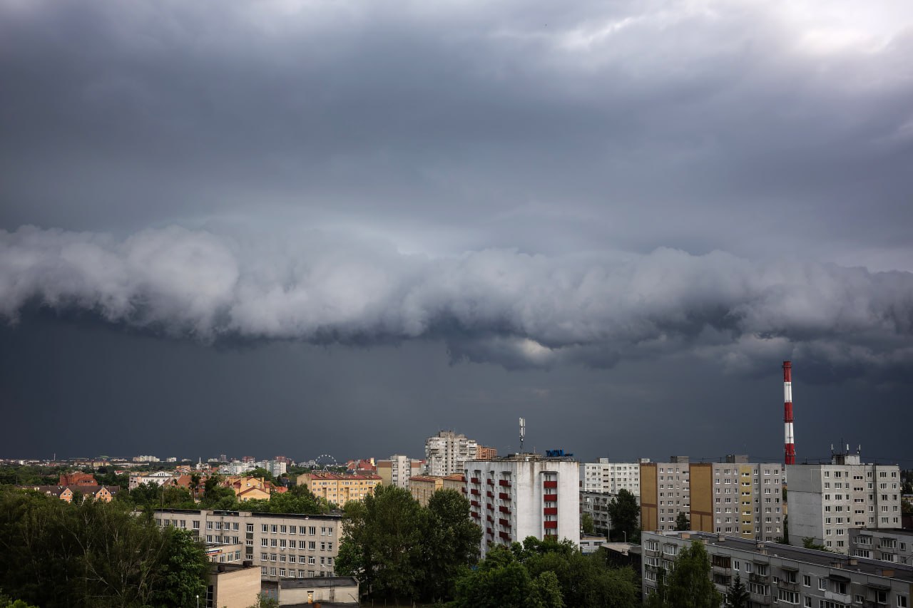 30 мая 2024 года: предгрозовое небо над Калининградом