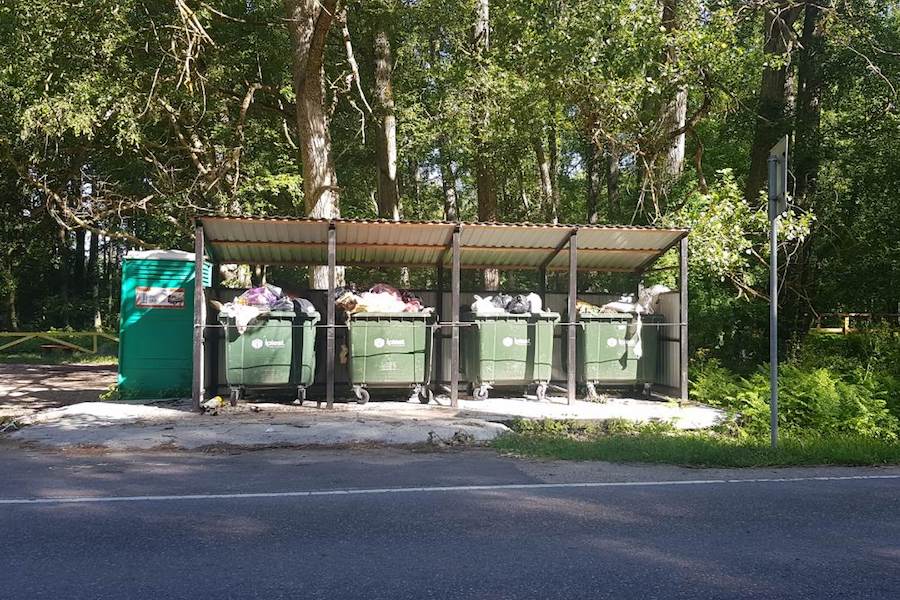 Нацпарк жалуется на «нетерпимую ситуацию» с вывозом мусора на Куршской косе