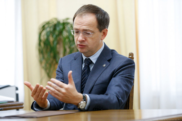Апрельские тезисы Мединского: председатель РВИО оказался недоволен германизацией