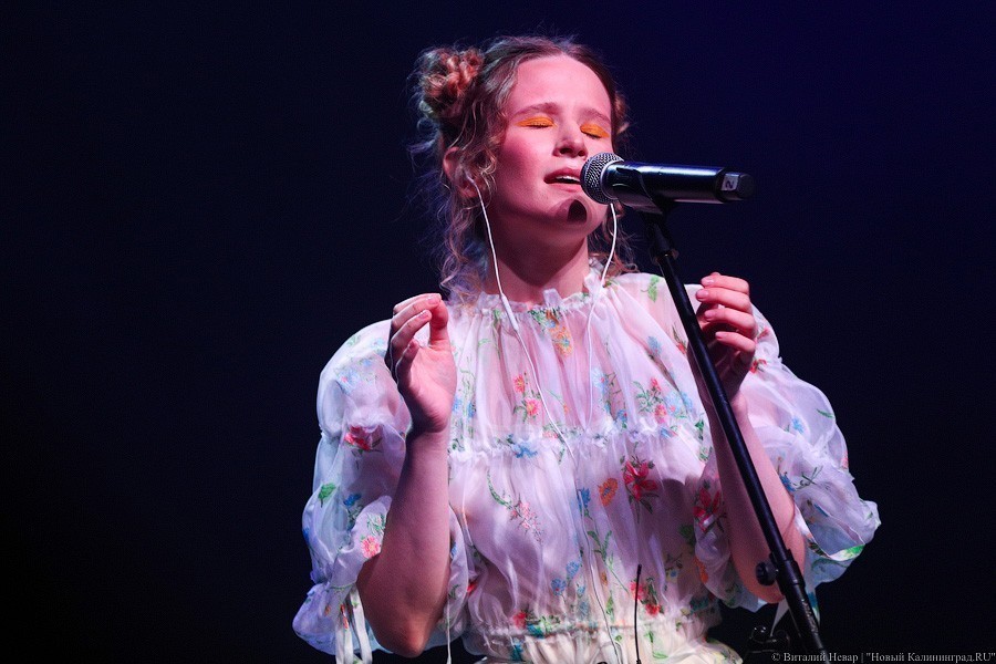 Минюст объявил певицу Монеточку иноагентом