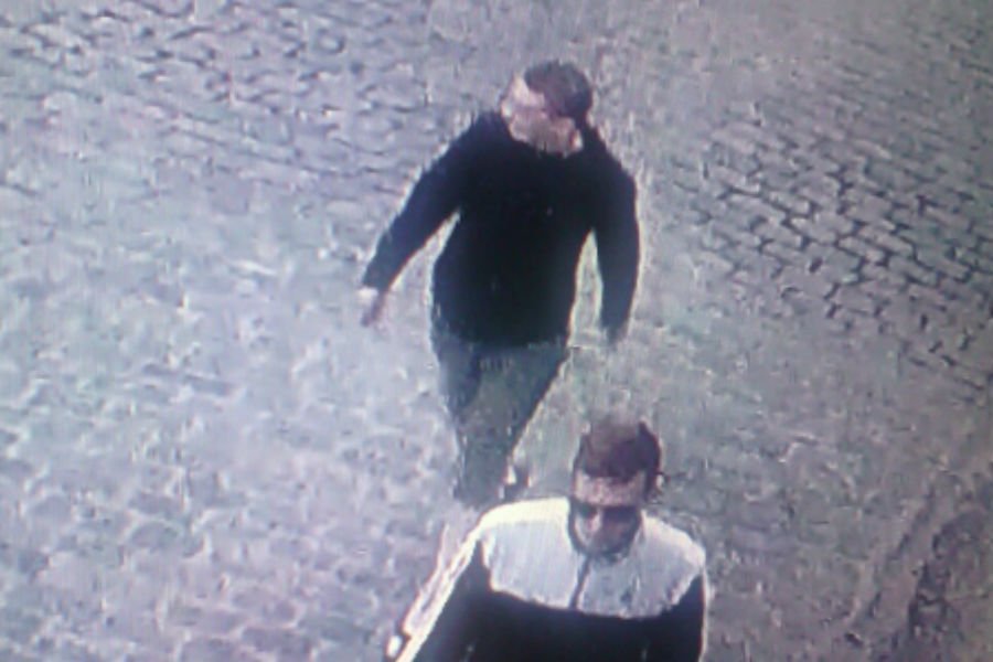 Полиция Зеленоградска разыскивает подозреваемых в кражах (фото)