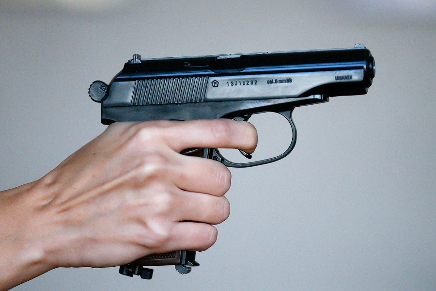 В РФ хотят пожизненно лишать права ношения оружия осужденных за тяжкие преступления