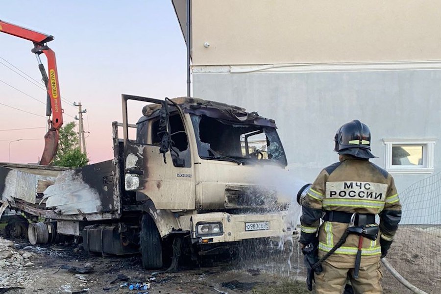 Задел стрелой провода: опубликовано видео из Малиновки, где погибли два человека