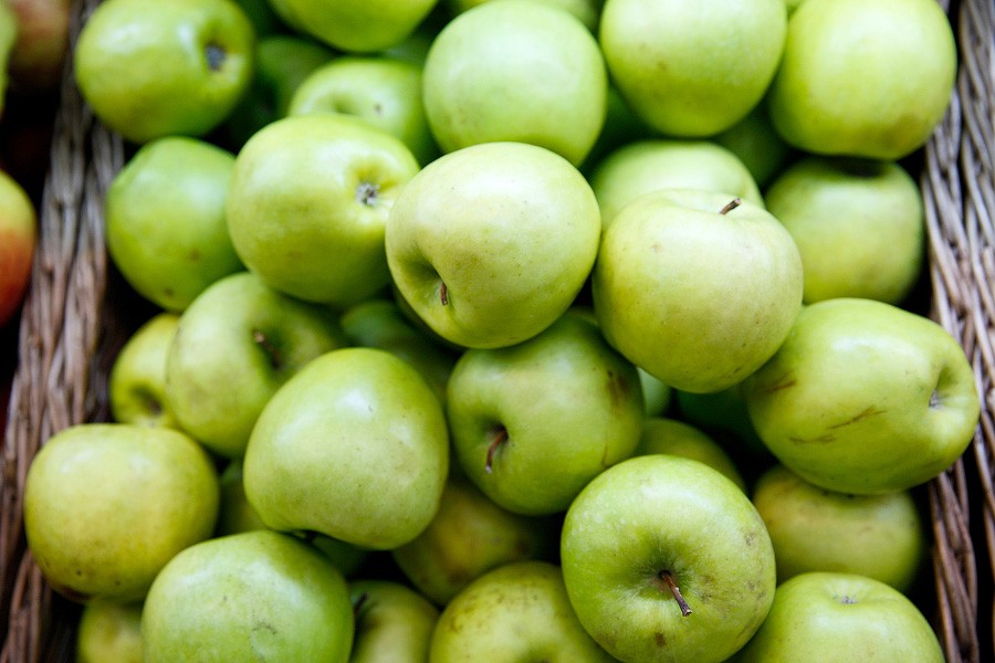 Поляки жалуются на рост цен на яблоки — в эквиваленте до 53 рублей за кг