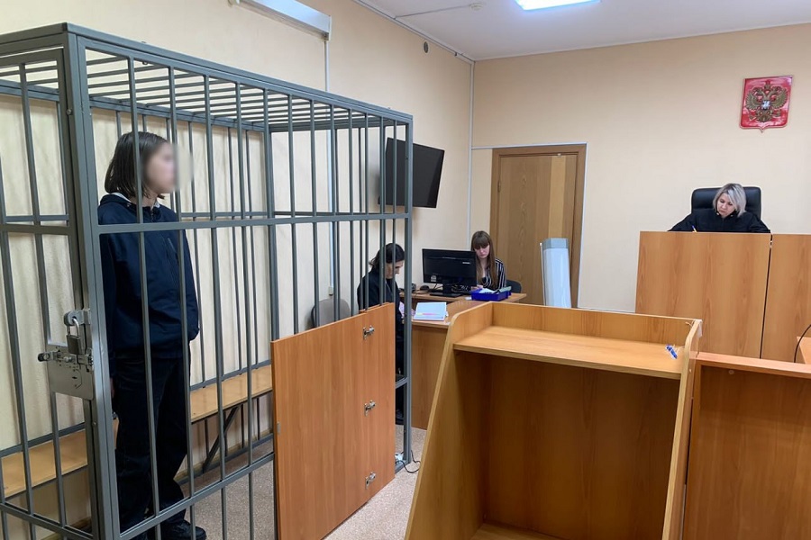 20-летнего подозреваемого в покушении на теракт на ж/д путях заключили под стражу