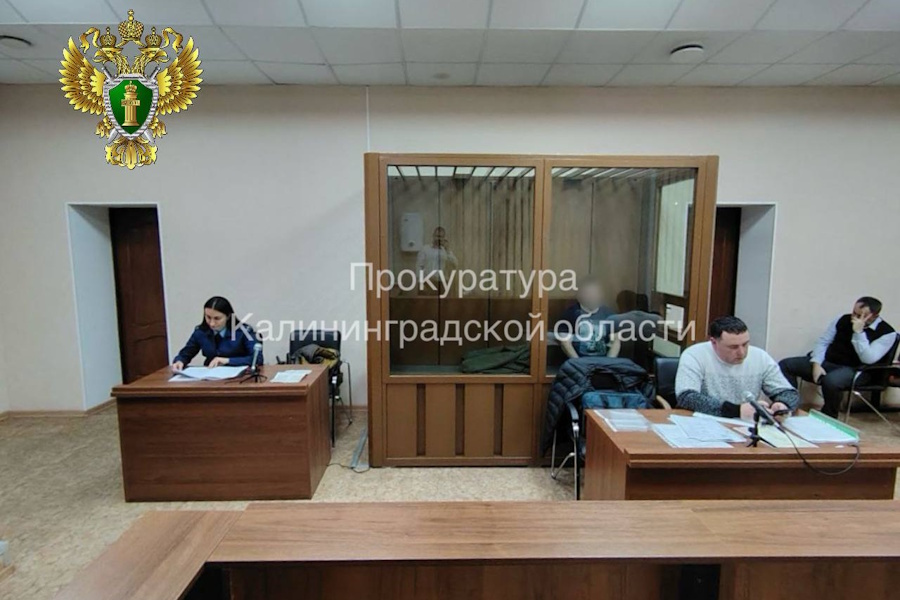 Евгений Макаров заявил на суде, что его готова содержать неработающая жена