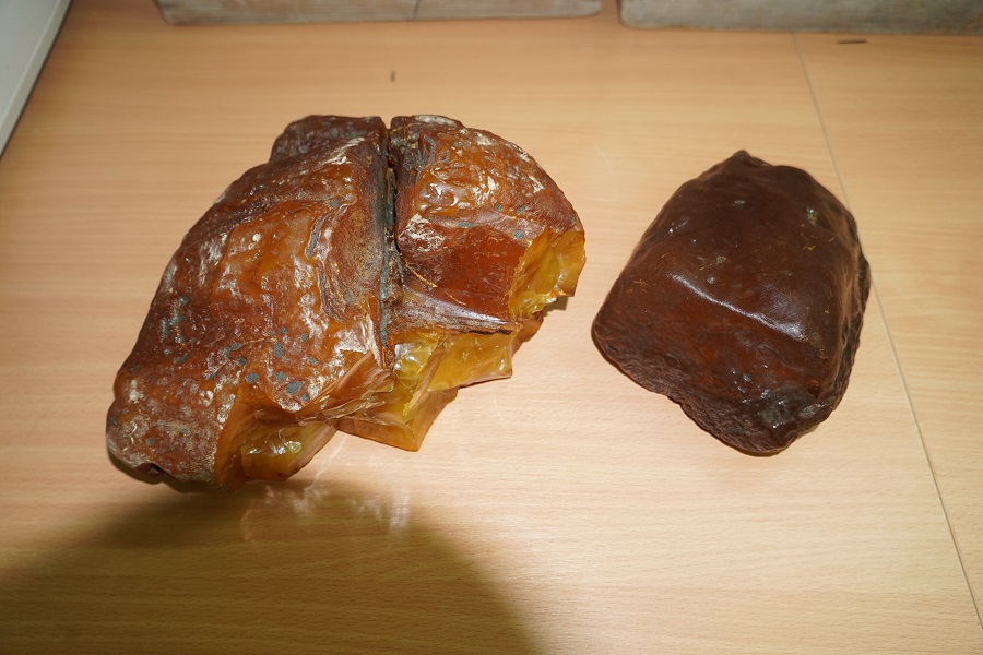 «Стрелец» и «Кортеж»: Янтарный комбинат сообщил о новой находке самородков (фото)