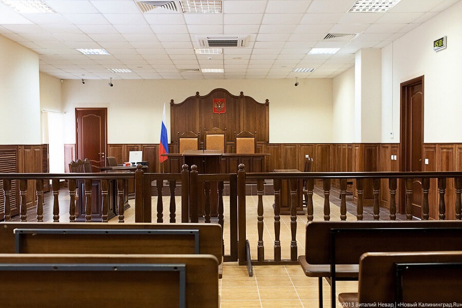 Калининградка поссорилась с мужем и обманула полицию, что ее изнасиловал таксист