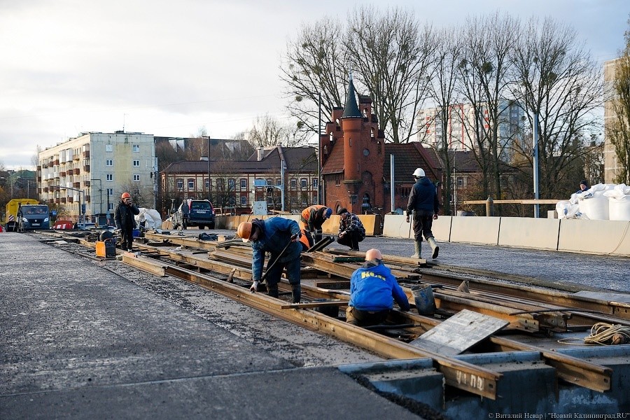 Пешеходное движение по Высокому мосту обещают открыть в течение 2 недель