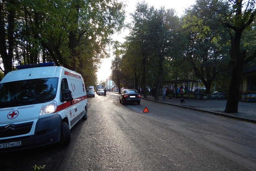 В пятницу на дорогах области погибли два пешехода, нарушивших ПДД