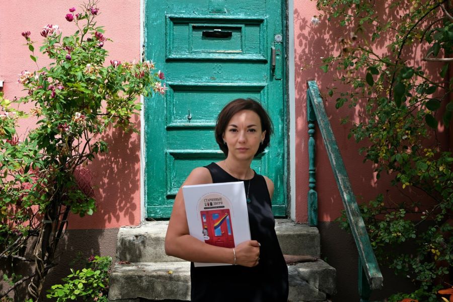 В библиотеке им. Чехова презентуют книгу о старинных дверях Калининграда