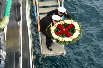 Экипаж барка «Крузенштерн» почтил память моряков, погибших в водах Черного моря