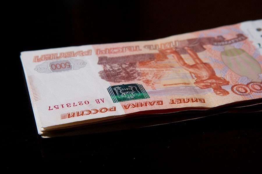 Горвласти ищут фирму для содержания дорог при действующем контракте на 555 млн