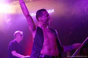 Страсть и музыка в Вильнюсе: Depeche Mode выступили в Литве