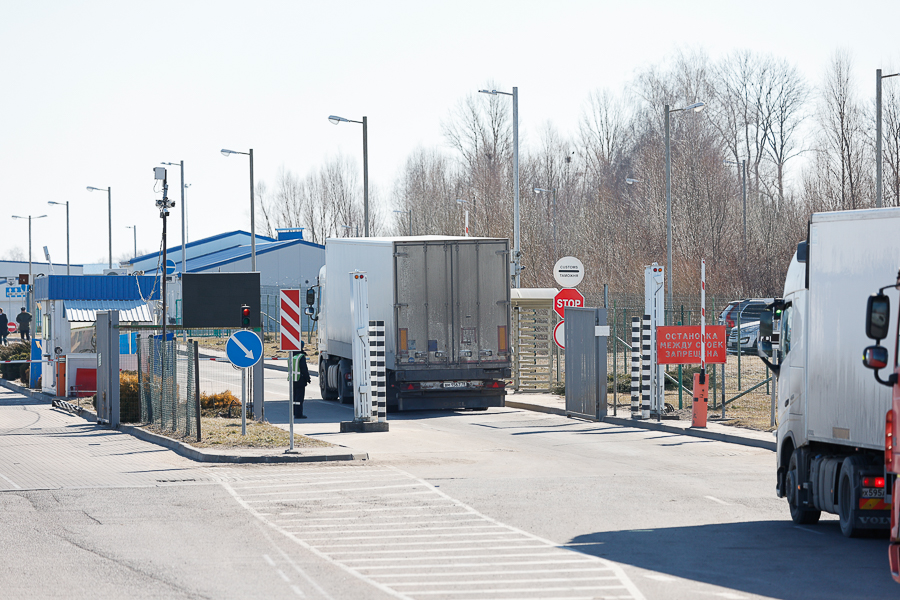 Поверенный РФ в Вильнюсе прокомментировал решение Литвы ужесточить досмотр на границе