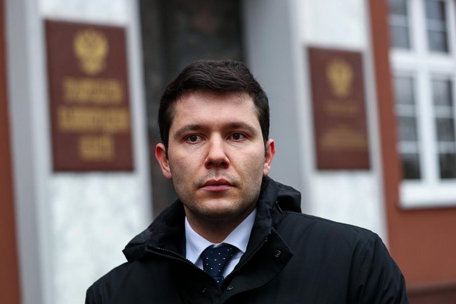 «Не могу помочь»: Алиханов прокомментировал планы по ТЦ на месте кондитерской фабрики