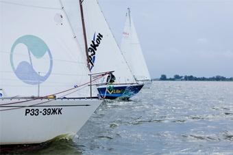 В Польшу на катере или яхте: руководство к действию