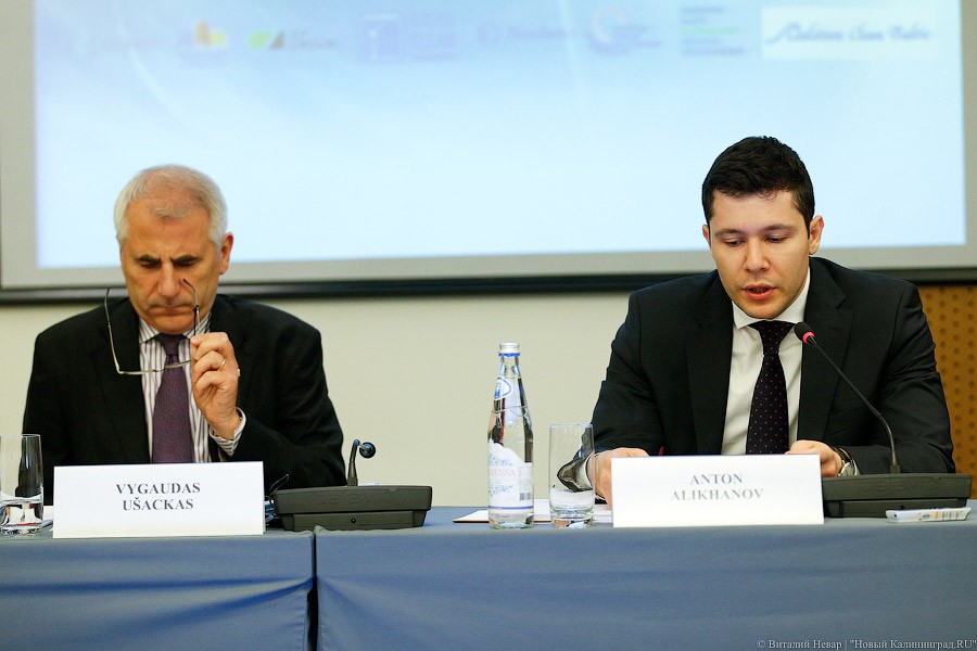 Посол Евросоюза пригласил Алиханова в Литву сыграть в уличный баскетбол