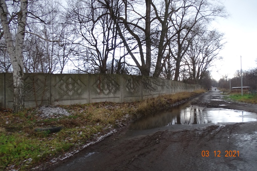 Власти Балтийска продали железобетонное ограждение с участком за 26 млн руб.