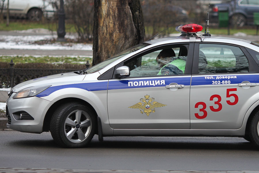 В Калининграде ссора таксистов из-за парковки закончилась уголовным делом