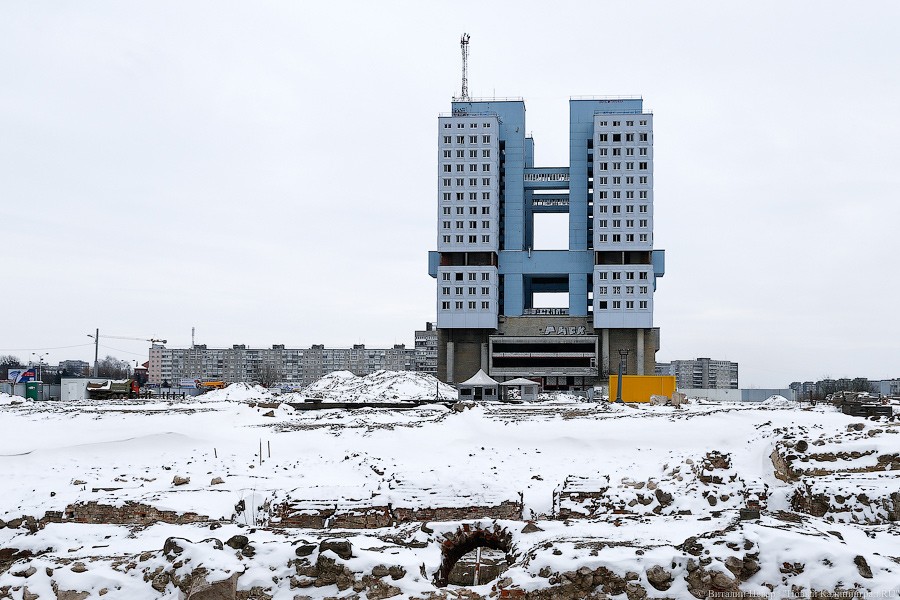 Если хозяина нет: кому принадлежит Дом Советов в Калининграде