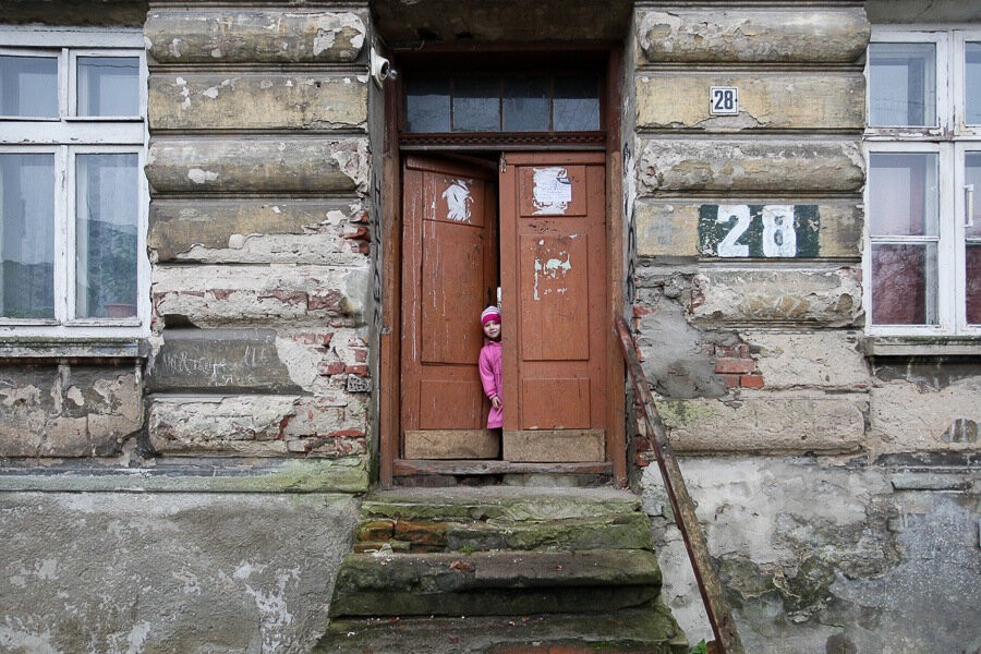 Фонд капремонта обещает двери на довоенных домах в регионе «стилизовать» под старинные