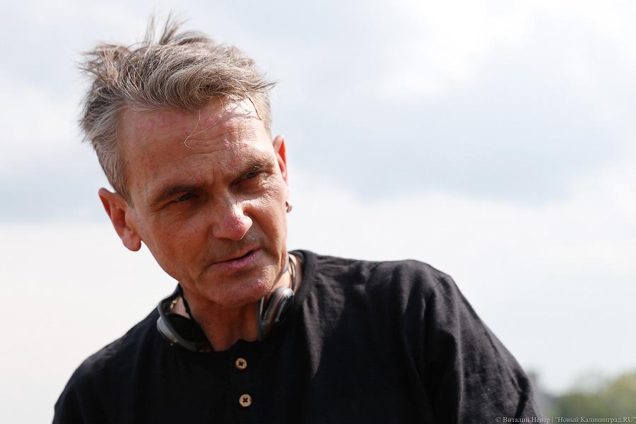 Руководство Башни Врангеля: власти не любят сборище волосатых людей в косухах