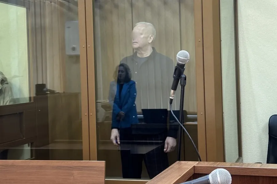 Сергею Мельникову и его заму продлили содержание под стражей до начала апреля