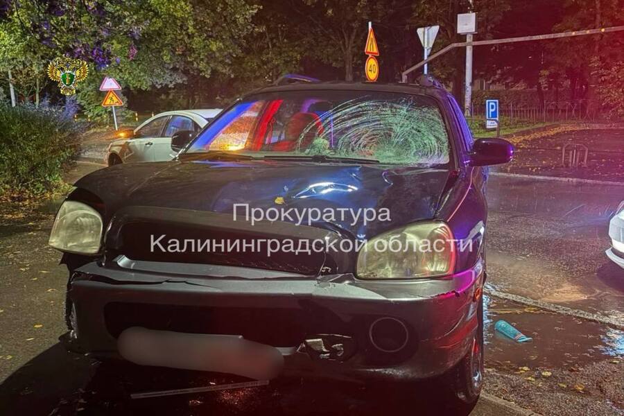 В Калининграде нетрезвая водитель автомобиля насмерть сбила мужчину на электровелосипеде