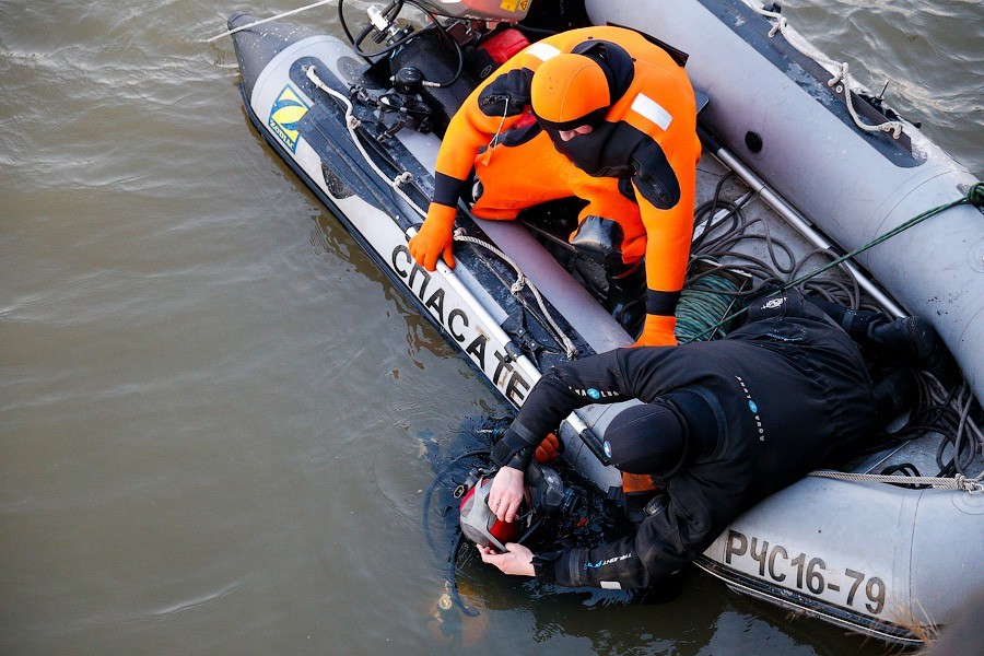 Очевидцы: возле Музея Янтаря в озере всплыло тело
