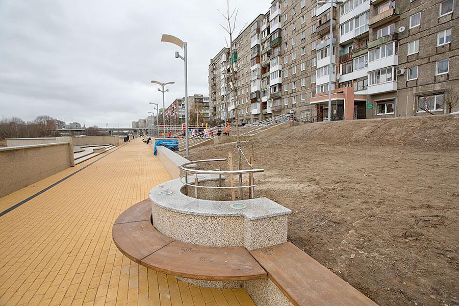 Решение по пандусу у поликлиники на Трибуца не принято из-за стоимости работ