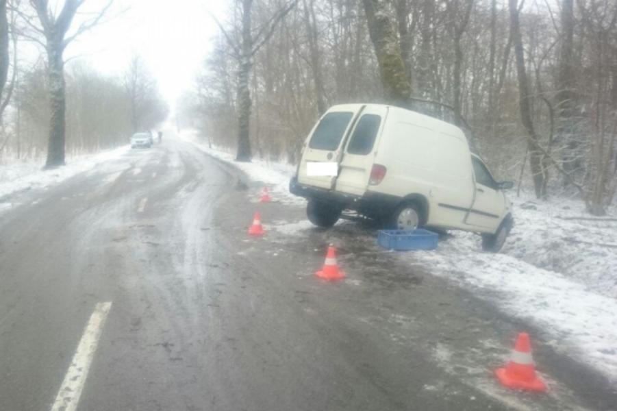 В Багратионовском районе погиб водитель, врезавшись в дерево на своем авто (фото)  