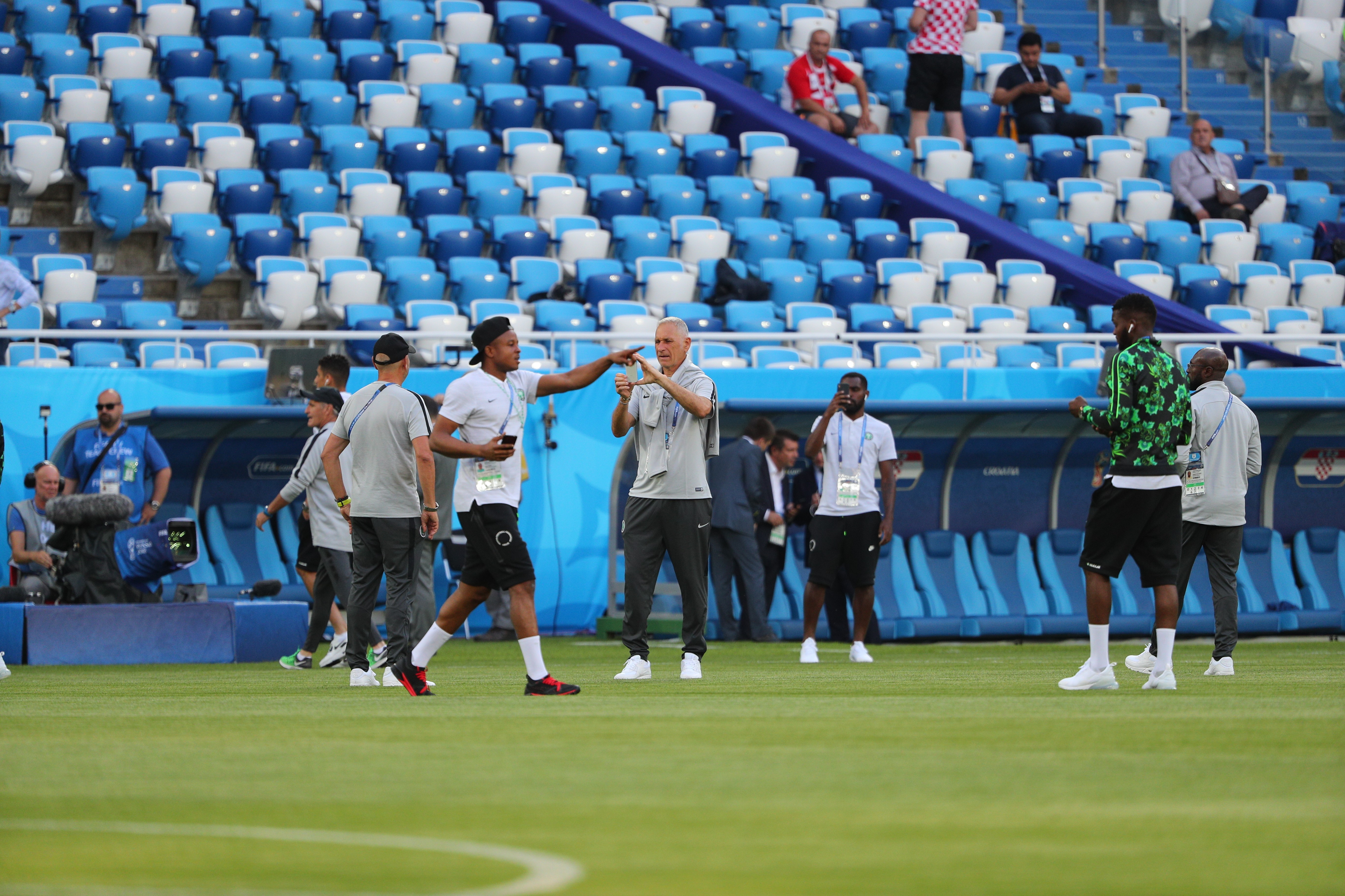 На стадионе «Калининград» начался матч Хорватия-Нигерия