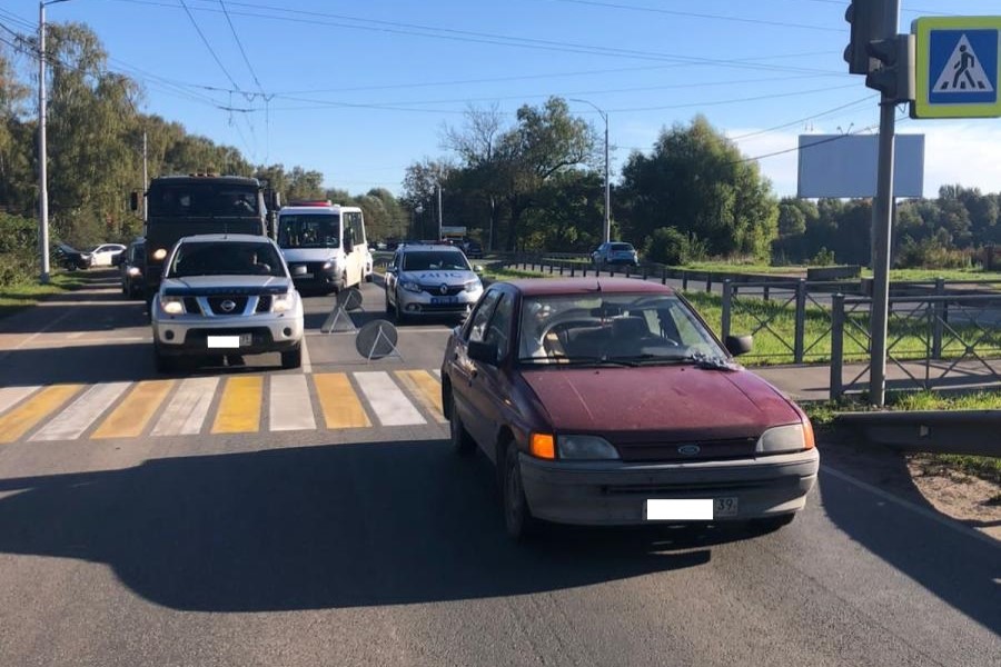 На Балтийском шоссе сбили 14-летнего подростка (фото)