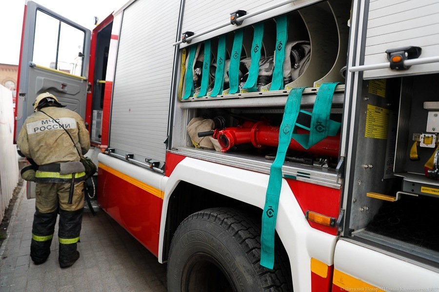 В Калининграде из-за пожара в жилом доме эвакуировали почти 80 человек