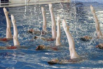 Первая областная школа синхронного плавания набирает сборную