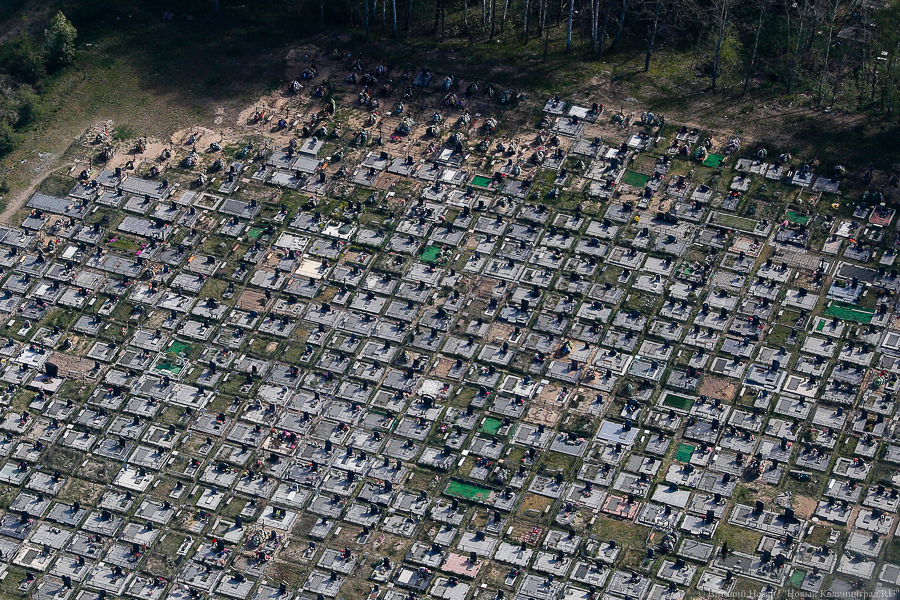 Горвласти ищут подрядчика для ухода за городскими кладбищами за 22 млн рублей