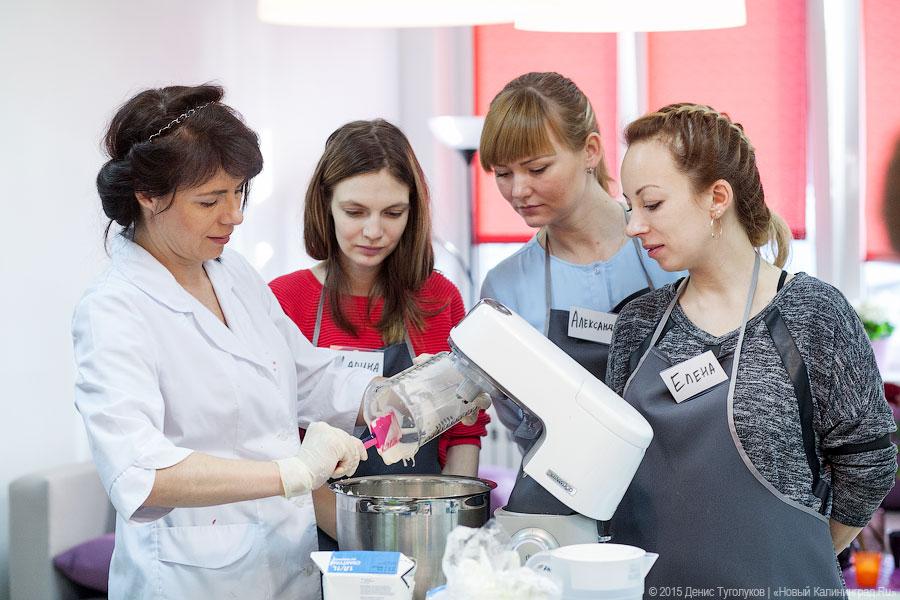 Испеки мой день: кто и зачем открывает кулинарные студии в Калининграде