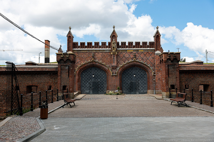 Благоустройство территории «Фридландских ворот» подешевело почти на 11 млн