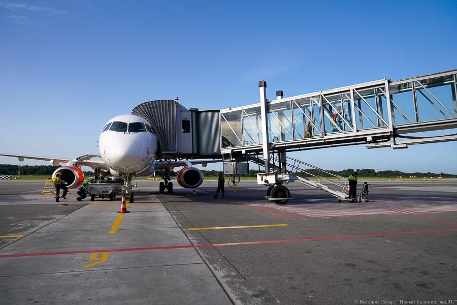 13-часовой задержкой рейса из Уфы в Калининград заинтересовалась прокуратура (дополнено)